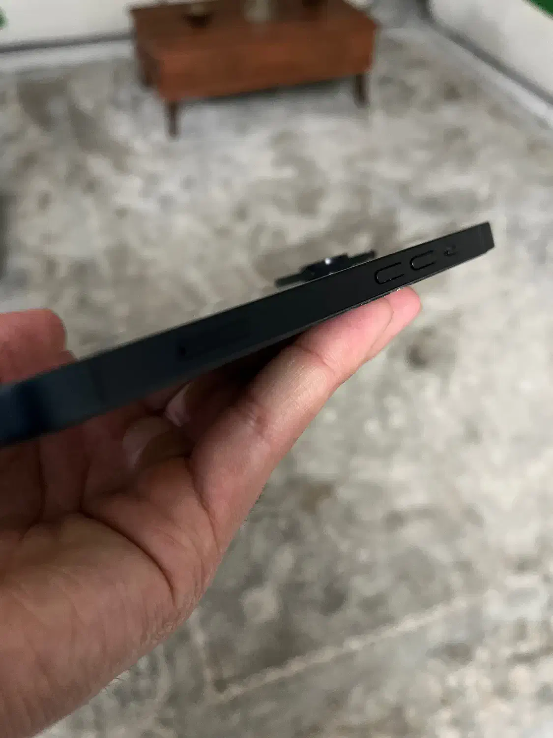 ایفون 13 در حد نو|موبایل|کرج, مصباح|دیوار