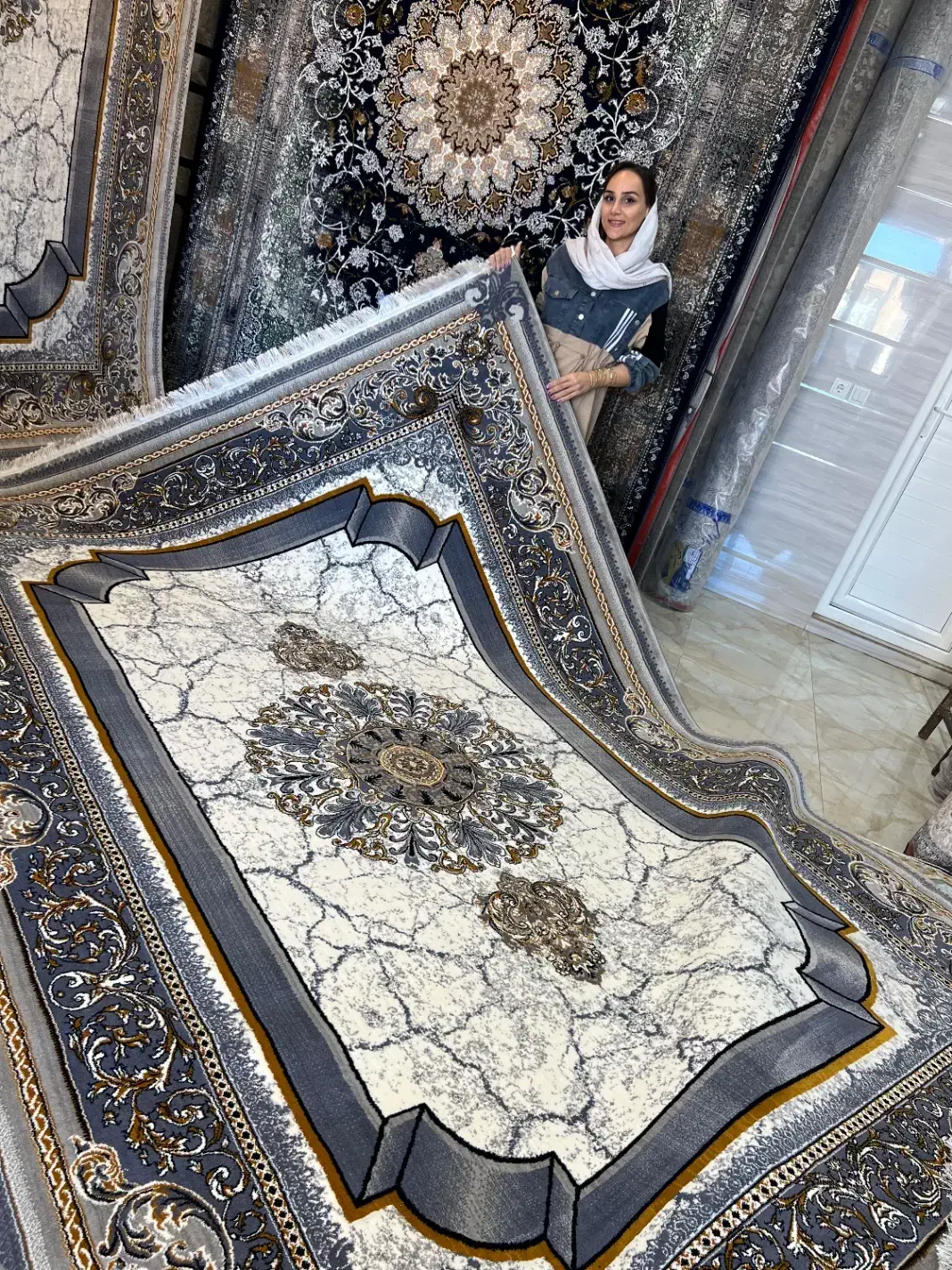 فرش اقتصادی برای اولین بار در پارس آباد|فرش|پارسآباد, |دیوار