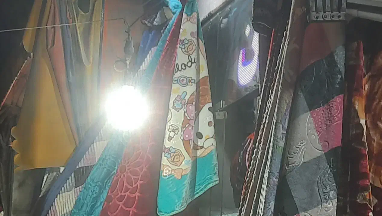 لامپ خیاری|لامپ و چراغ|اصفهان, باب الدشت|دیوار