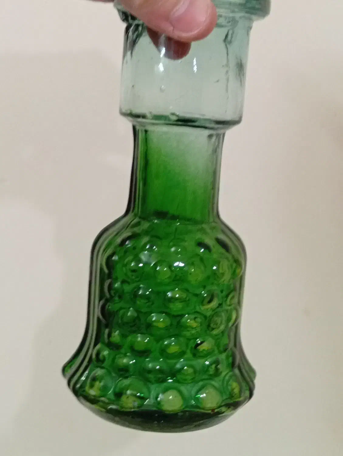 نونو بیا پیوی|کلکسیون اشیاء عتیقه|گلپایگان, |دیوار