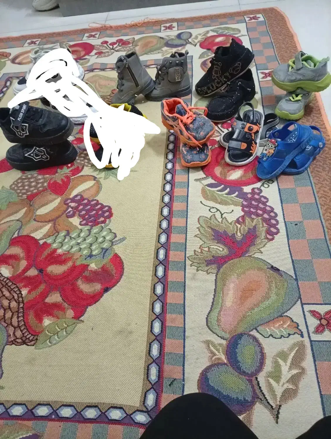 کفش بچگانه|کفش و لباس بچه|نیشابور, فردوسی جنوبی|دیوار