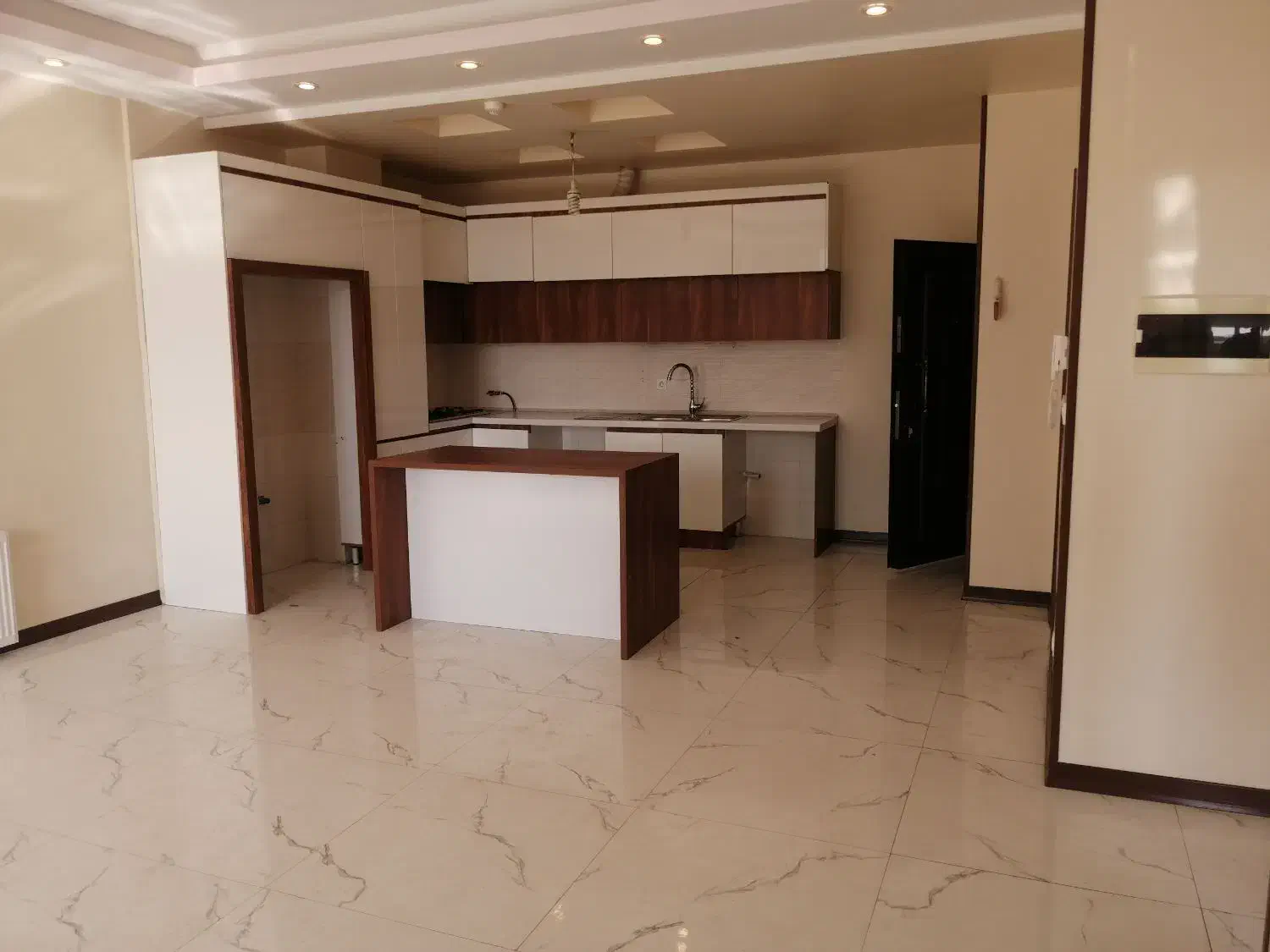 100متری اجاری داخل فاز2 اندیشه|اجارهٔ آپارتمان|اندیشه, شهرک کوثر|دیوار