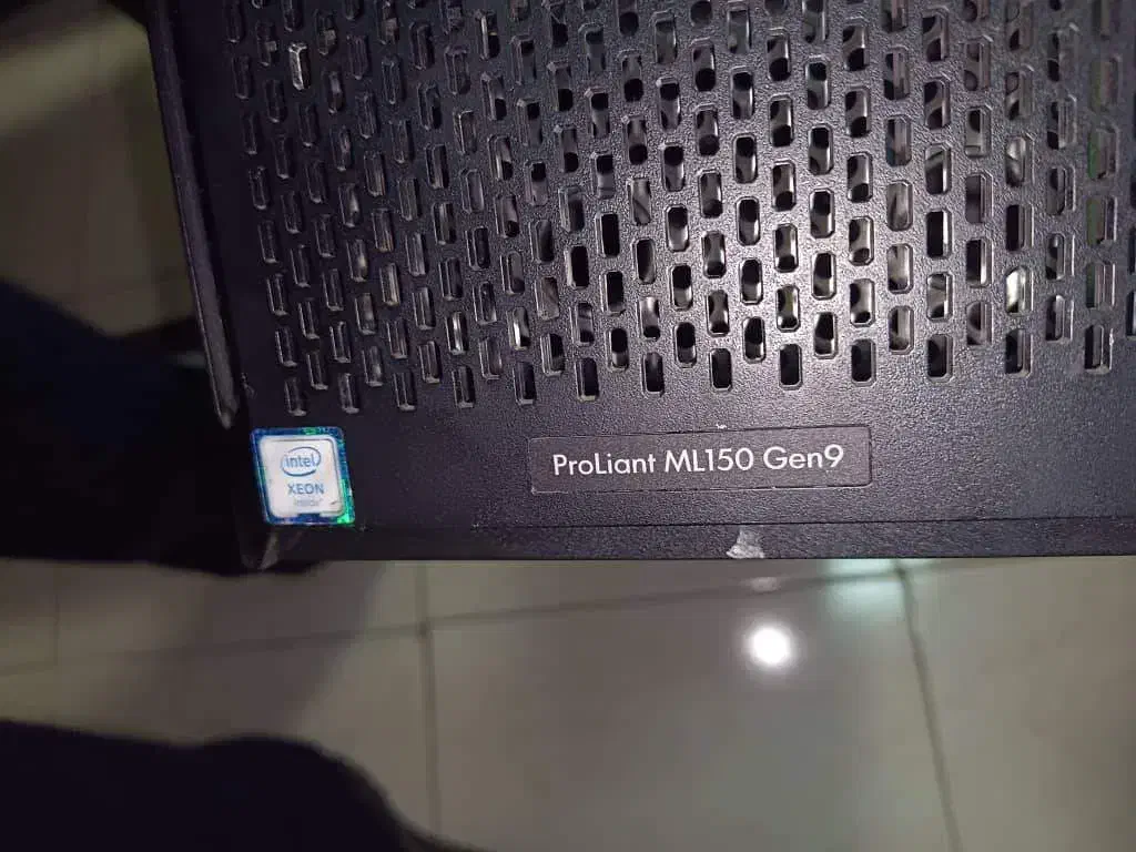 سرور HP Proliant ML150 G9|مودم و تجهیزات شبکه|تهران, فلسطین (میدان انقلاب)|دیوار