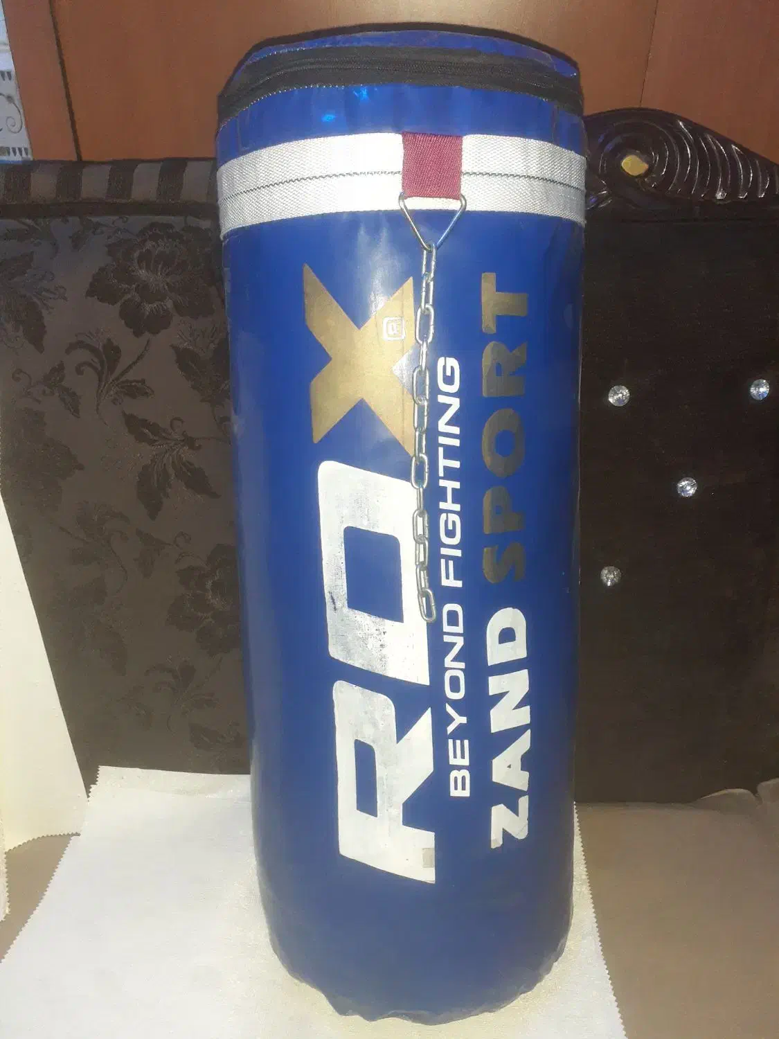 کیسه بوکس سالم درحدنو بادستکش وباند مچ|تجهیزات ورزشی|تهران, بوستان سرخه حصار|دیوار