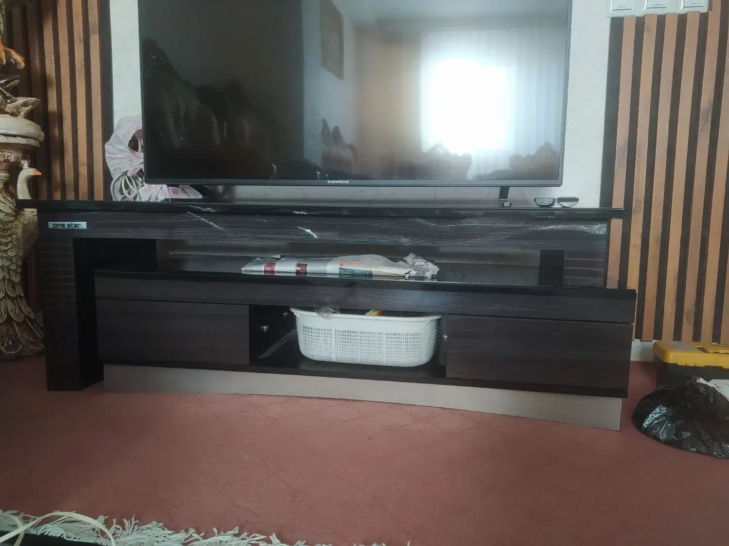 بوفه میز تلویزیون میز ناهار خوری و آینه کنسول|بوفه، ویترین، کنسول|اردبیل, |دیوار