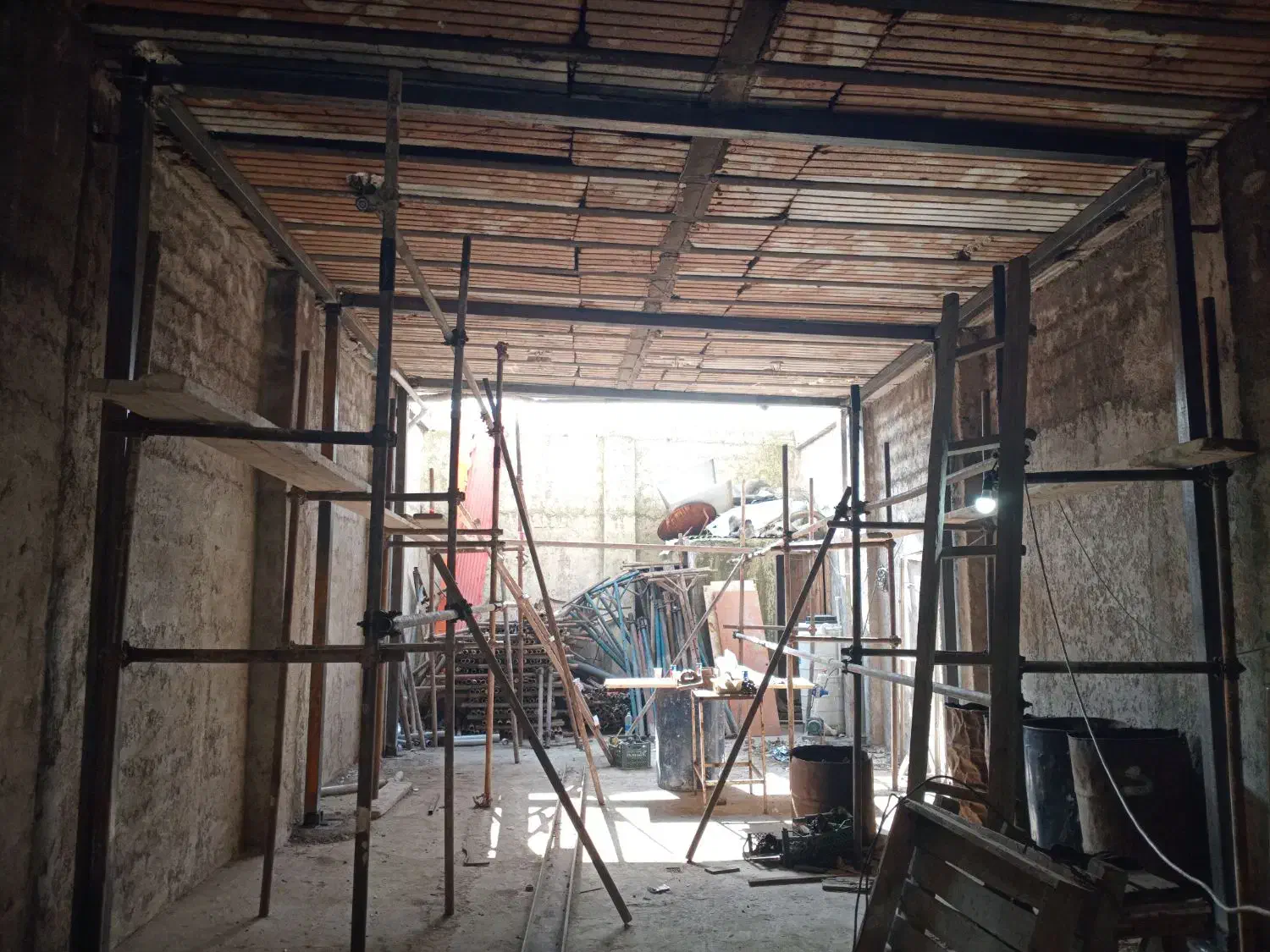 کارگر داربست|استخدام صنعتی، فنی، مهندسی|رشت, پل تالشان|دیوار