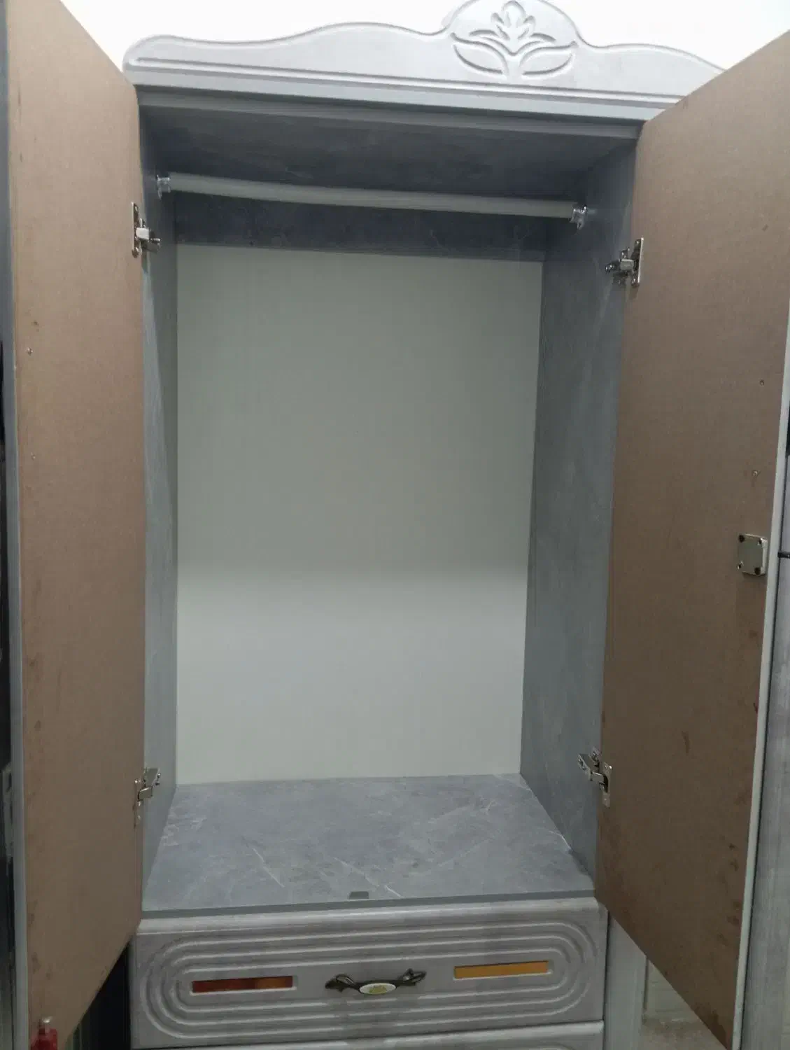 کمد لباسیMDF نو و شیک|جاکفشی، کمد، دراور|یاسوج, |دیوار