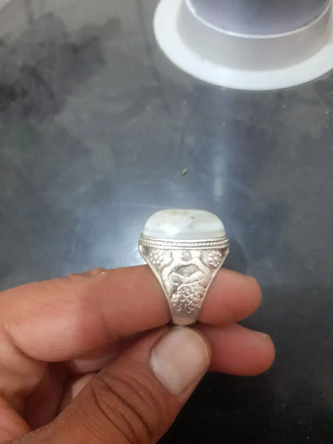 انگشتر باباقوری با رکاب نقره قدیم|بدلیجات|پرند, فاز ۶|دیوار