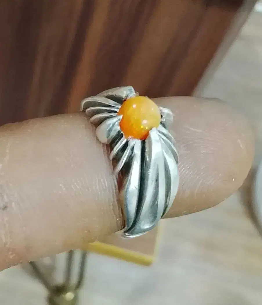 اوپال|جواهرات|سقز, |دیوار