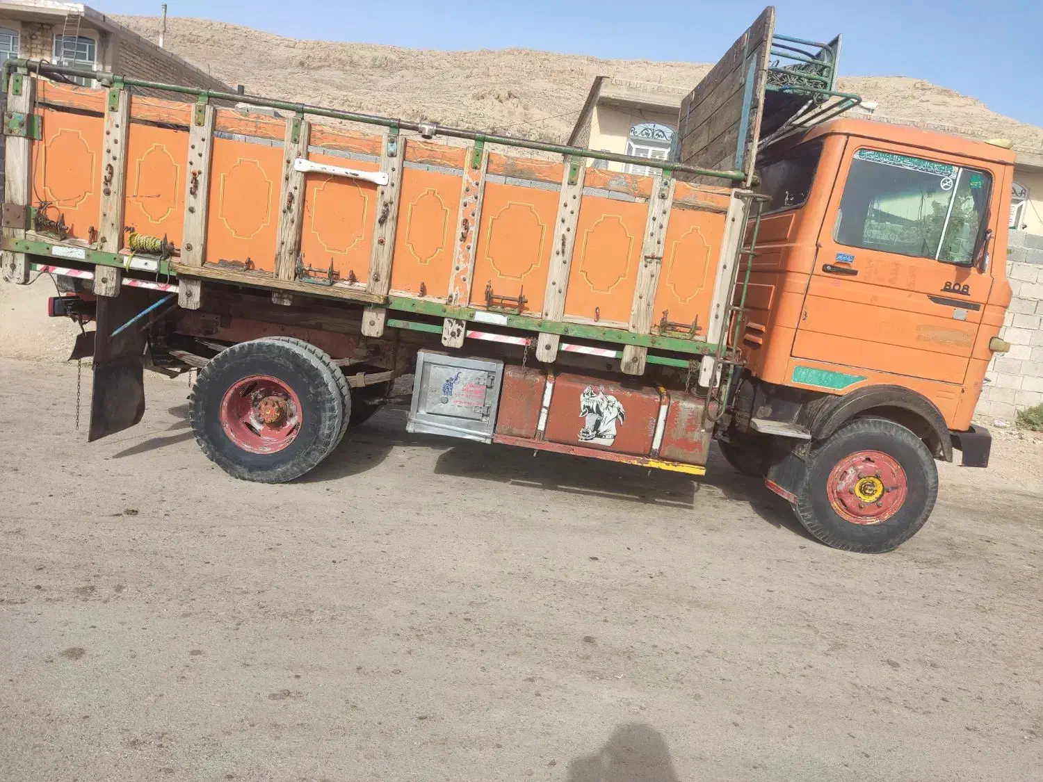 خاور 808|خودرو سنگین|مرودشت, نقش رستم|دیوار