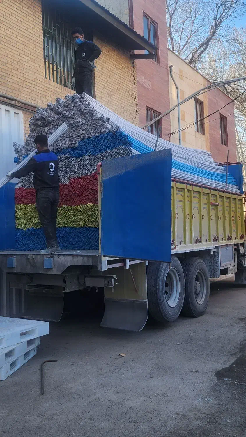 استخدام کارگر (آقا) با اضافه کاری و بیمه|استخدام صنعتی، فنی، مهندسی|شهریار, بکه|دیوار