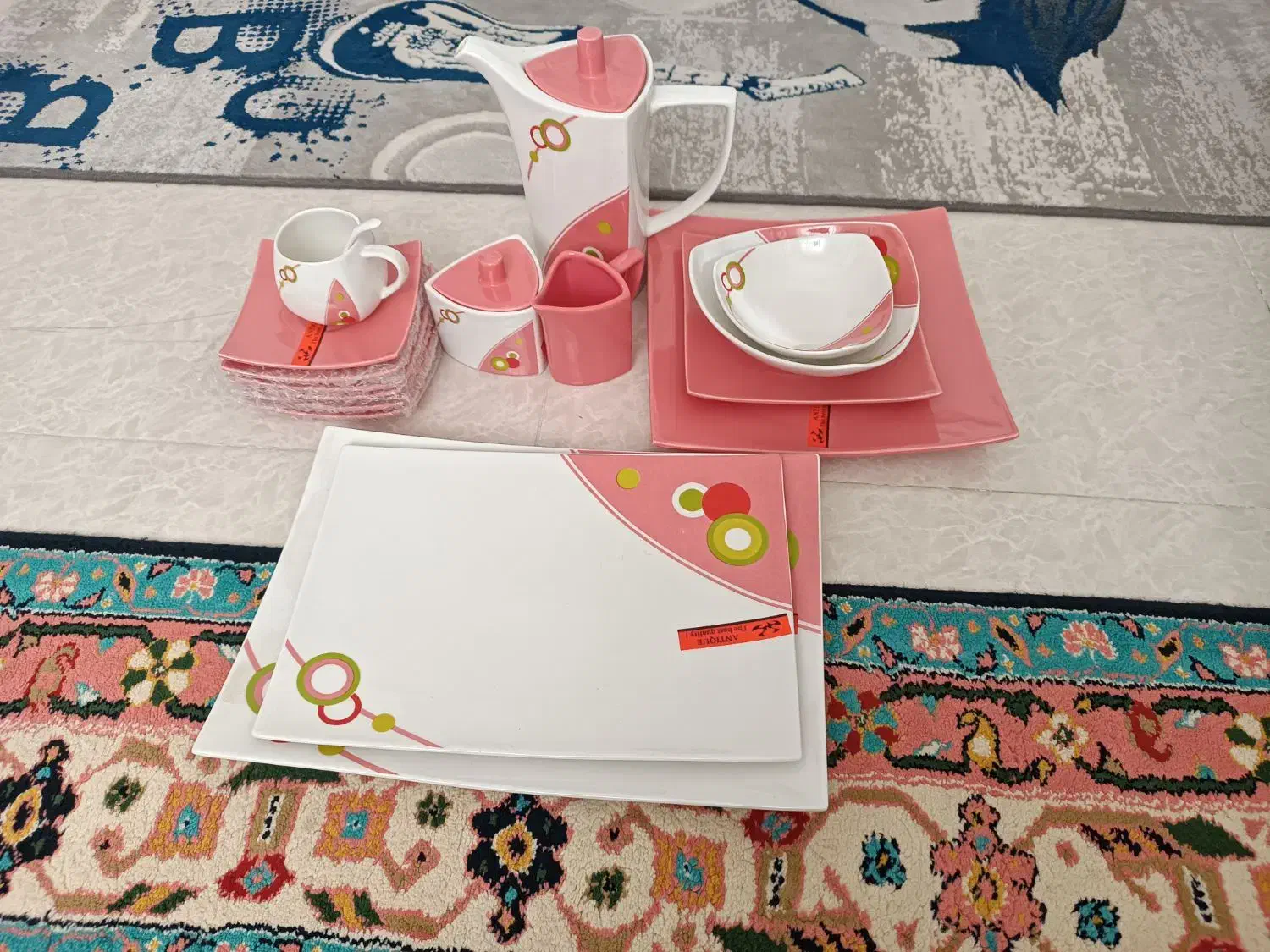 ست کامل شش نفره چینی|ظروف سرو و پذیرایی|ملایر, |دیوار