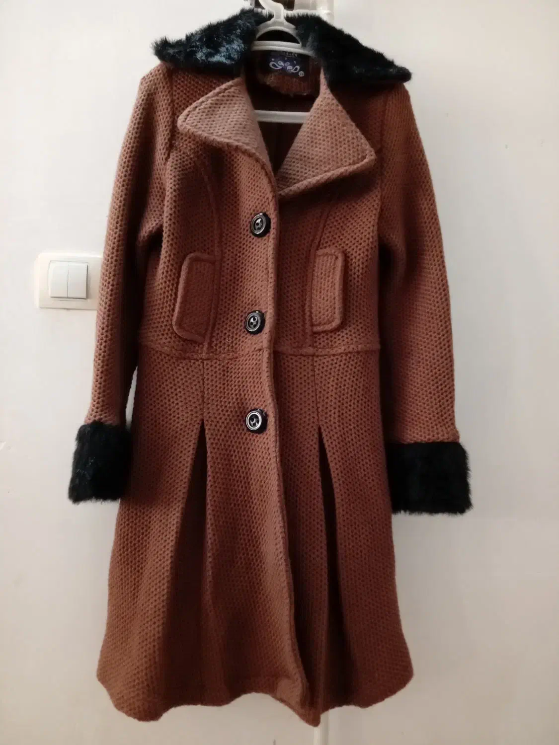 پالتودخترانه|لباس|خمین, |دیوار