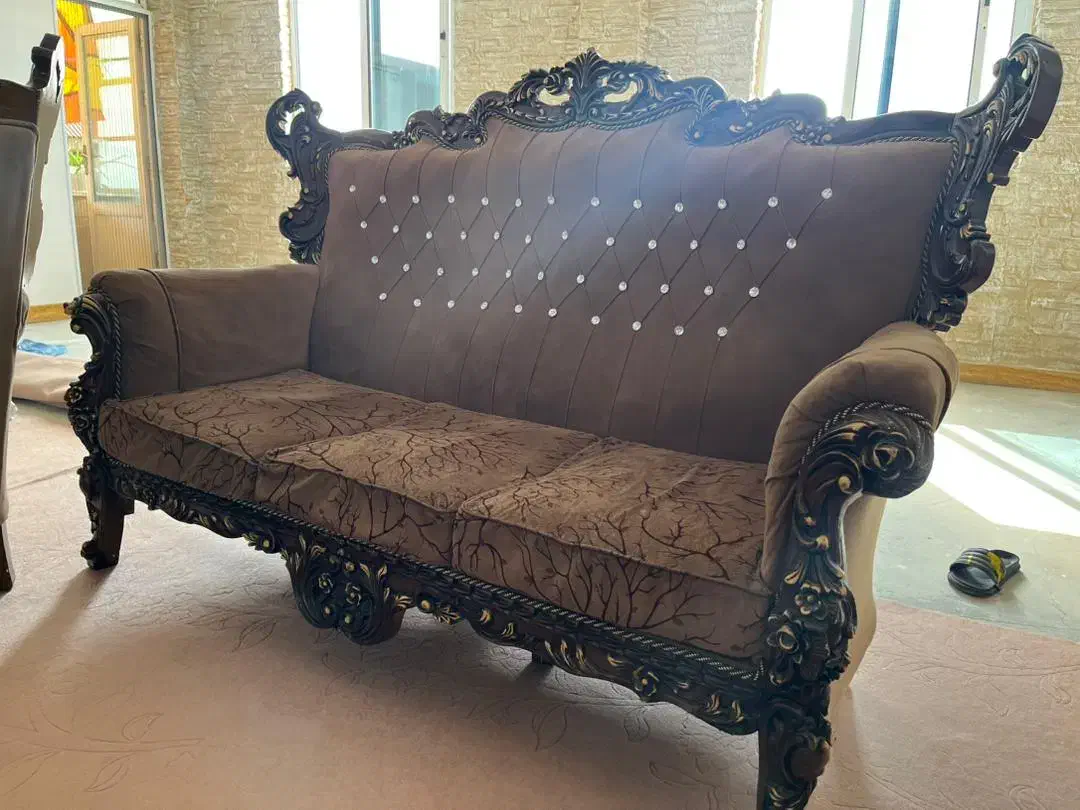 مبل سلطنتی هشت نفره در حد نو|مبلمان خانگی و میز عسلی|خشکبیجار, |دیوار