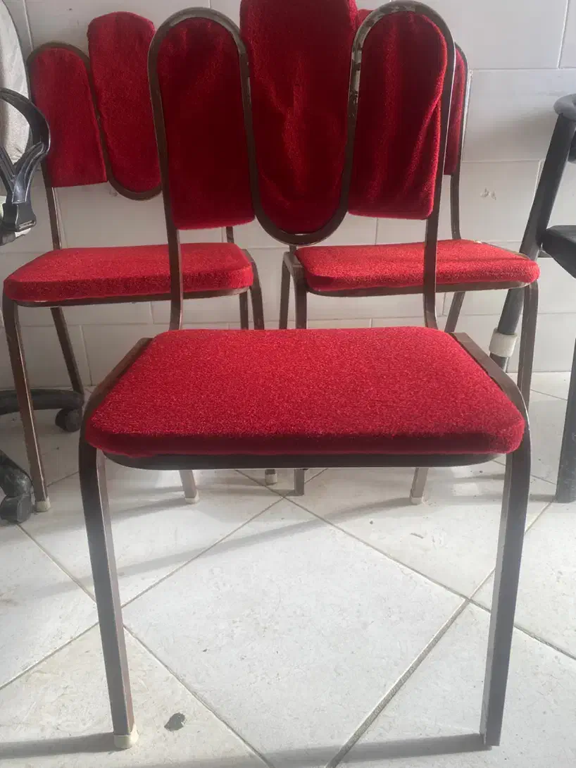 صندلی|صندلی و نیمکت|تویسرکان, |دیوار