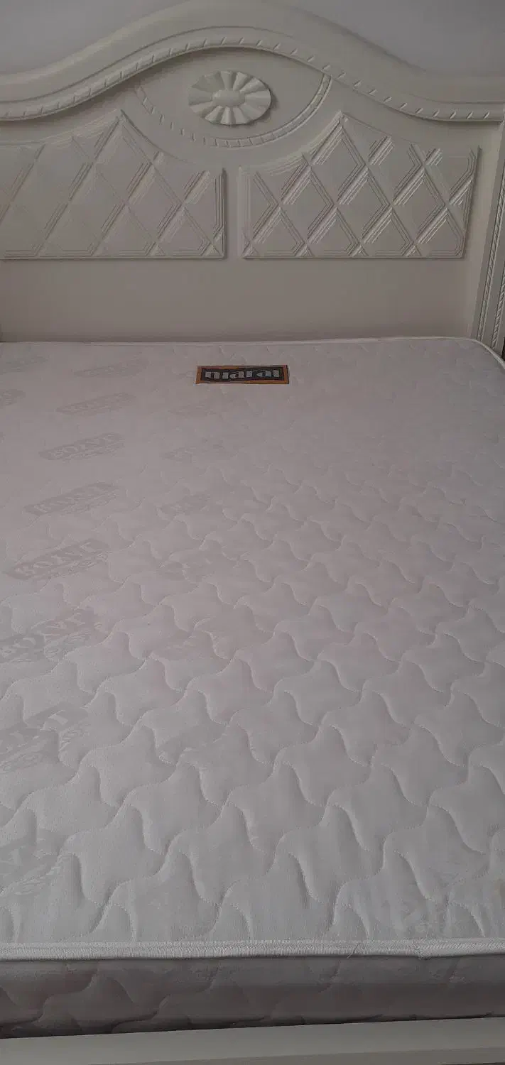 تشک طبی دو نفره رویال کاملا سالم|تشک تختخواب|تبریز, |دیوار