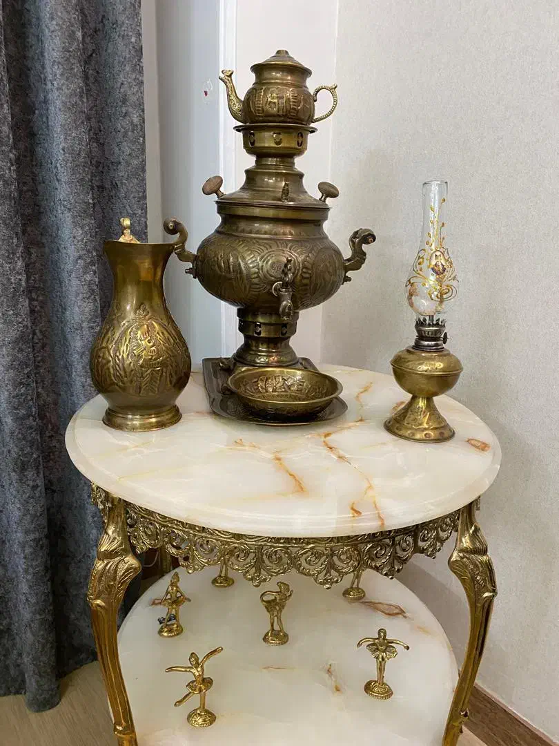 میز برنجی با سماور|صنایع دستی و سایر لوازم تزئینی|چهاردانگه (تهران), |دیوار