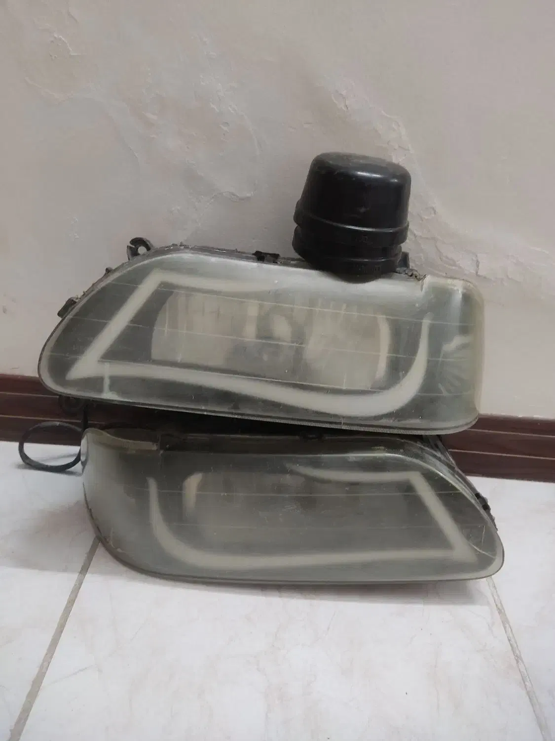 کمک فنر و چراغ جلو|قطعات یدکی و لوازم جانبی|فولادشهر, مسکن مهر فولادشهر|دیوار