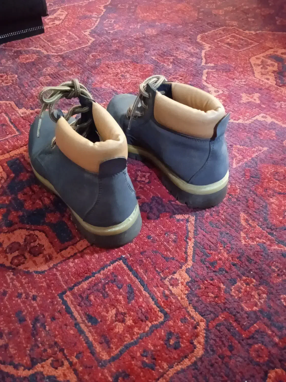 بوت ال سی واکیکی اصل|کیف، کفش، کمربند|رشت, آزادگان|دیوار