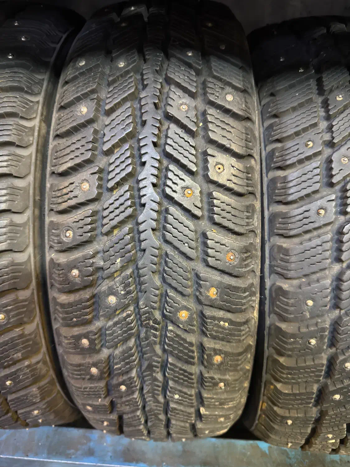 لاستیک یخ شکن|قطعات یدکی و لوازم جانبی|تهران, سعادتآباد|دیوار