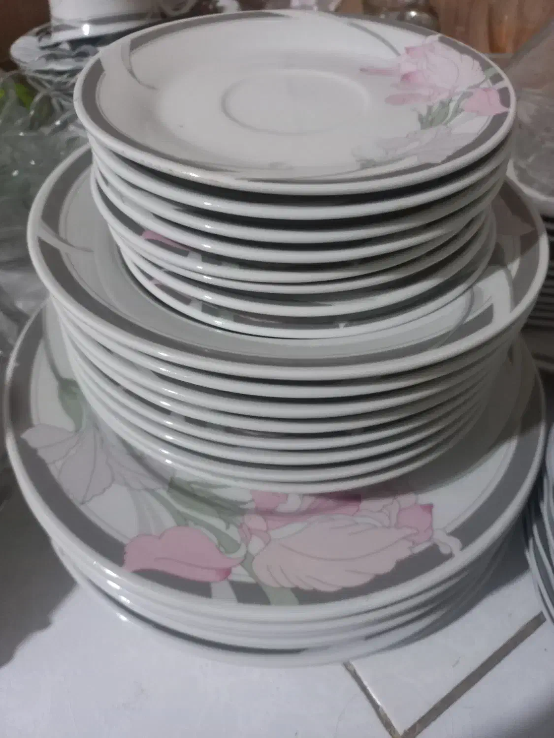 ظروف پذیرایی|ظروف سرو و پذیرایی|تهران, والفجر (افسریه)|دیوار