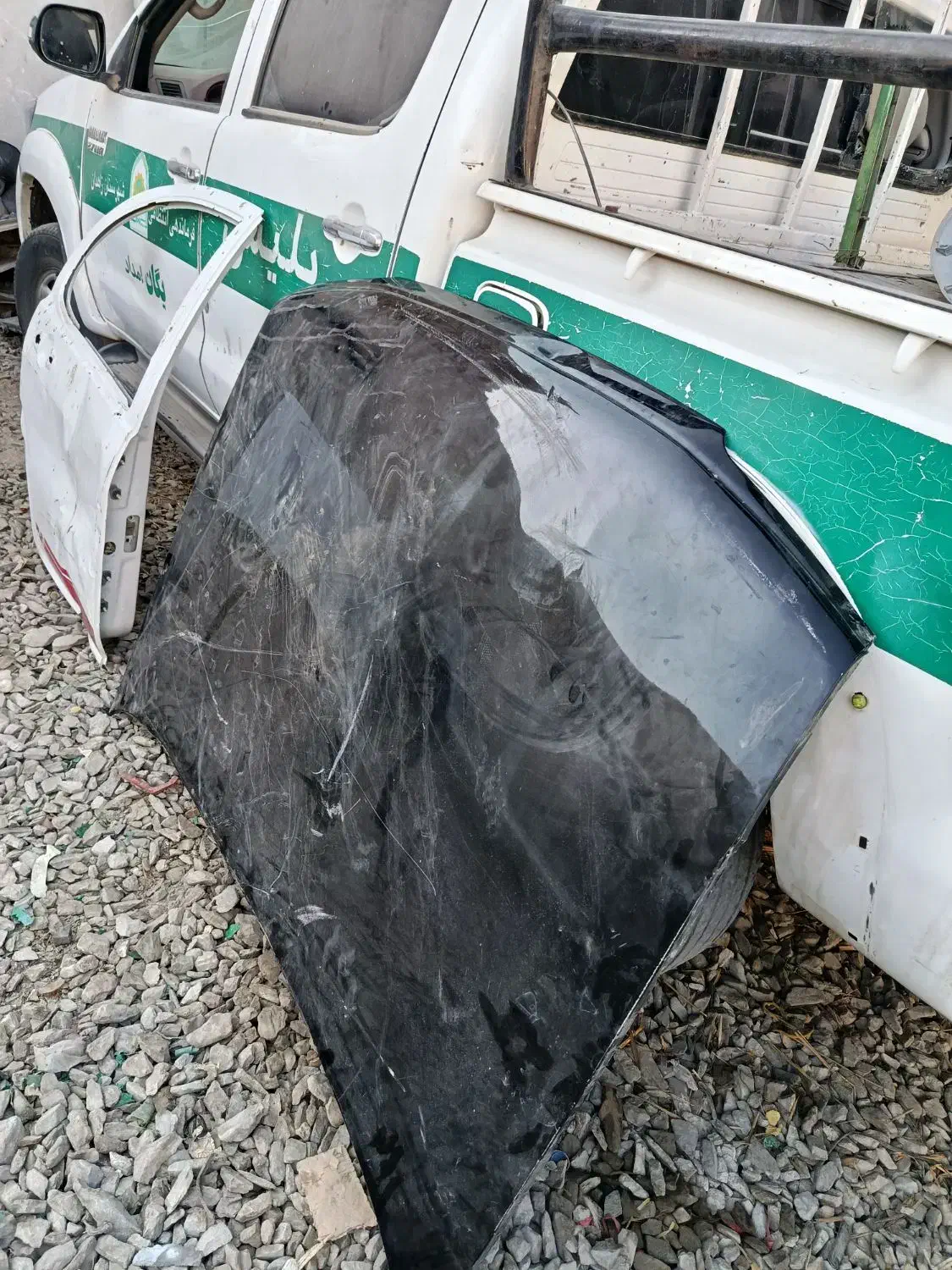 درب کوییک وکاپوت پژو|قطعات یدکی و لوازم جانبی|زاهدان, |دیوار