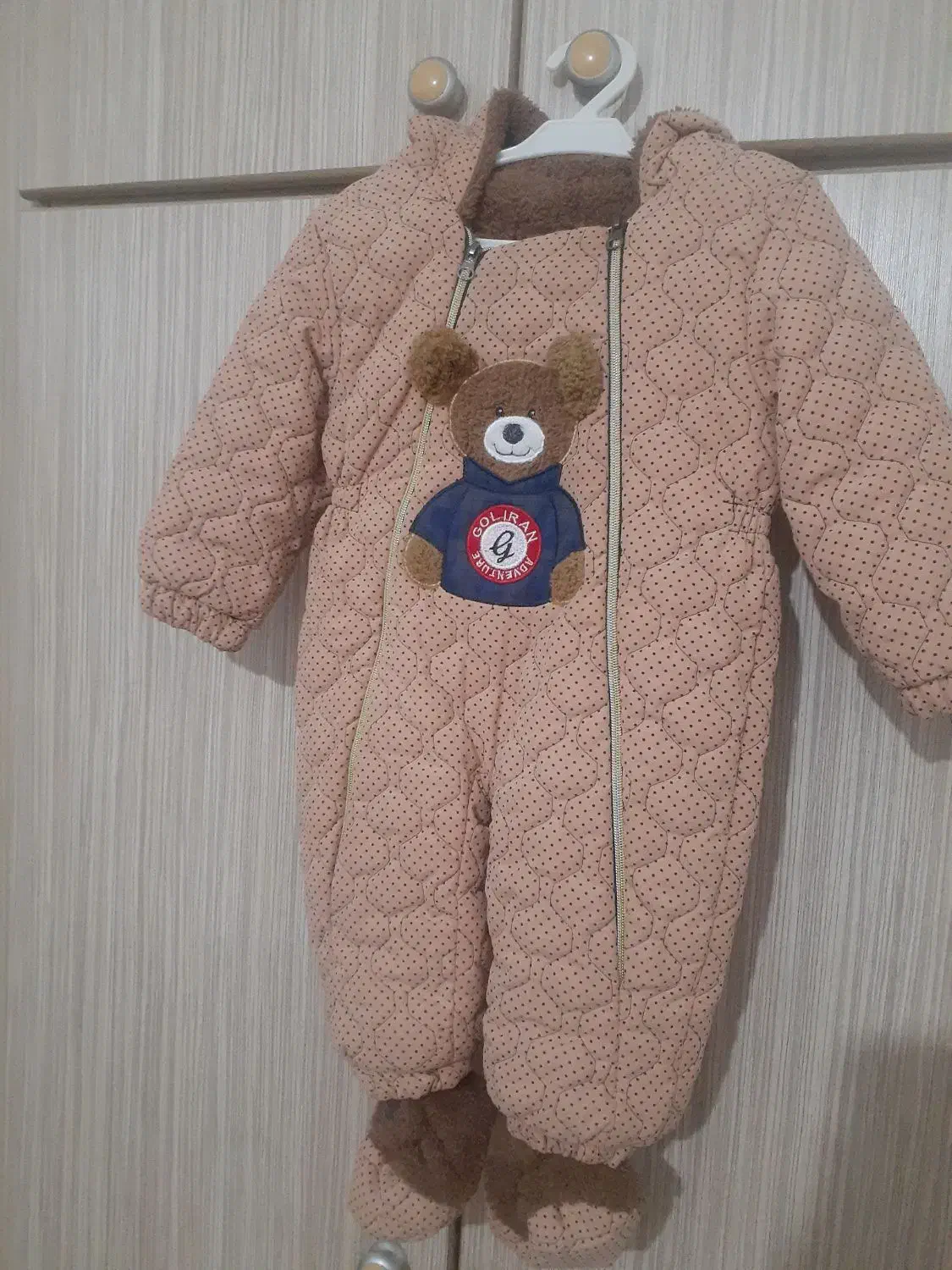 لباس ۶ تا ۱۸ ماه|کفش و لباس بچه|حسین آباد, |دیوار