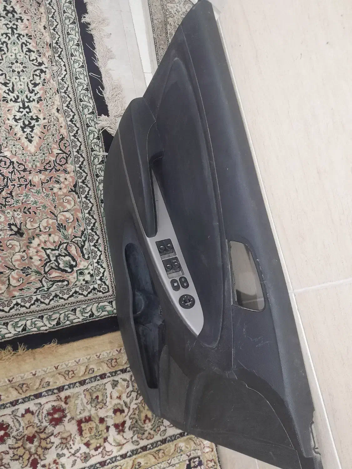 درب ماشین سمت راننده اکسنت ۲۰۱۲تا۲۰۱۶ همراه طلق|قطعات یدکی و لوازم جانبی|قشم, |دیوار