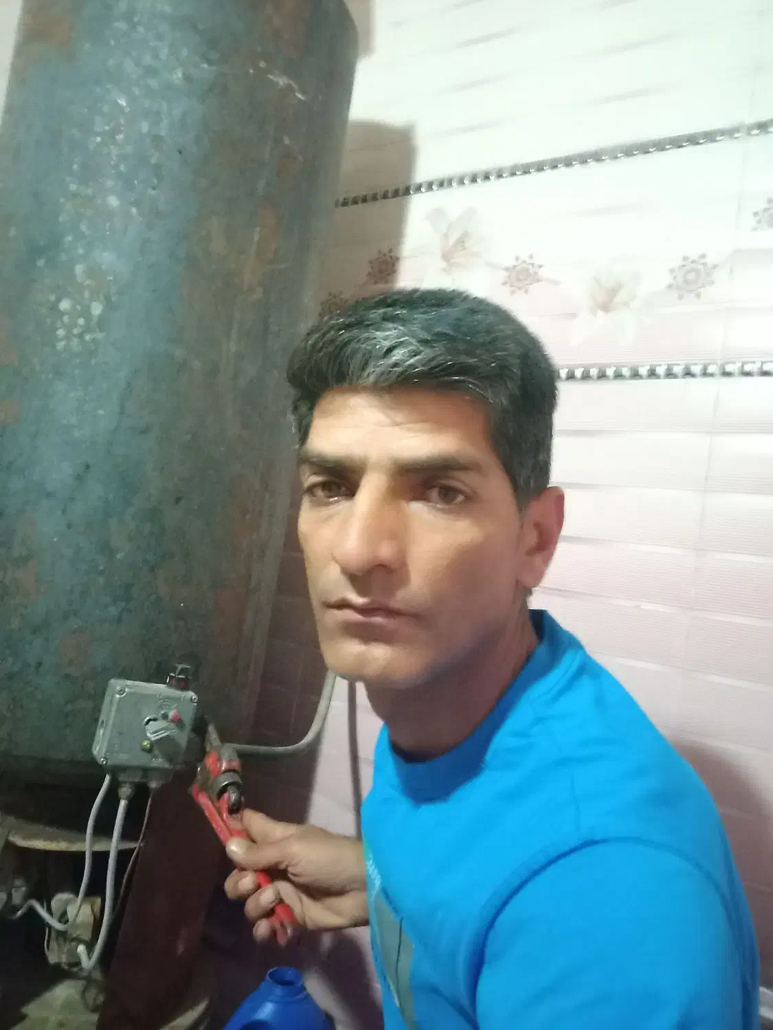 جوشکاری سیار و دریل تخریب ، گاز آب و فاضلاب|خدمات پیشه و مهارت|مارگون, |دیوار