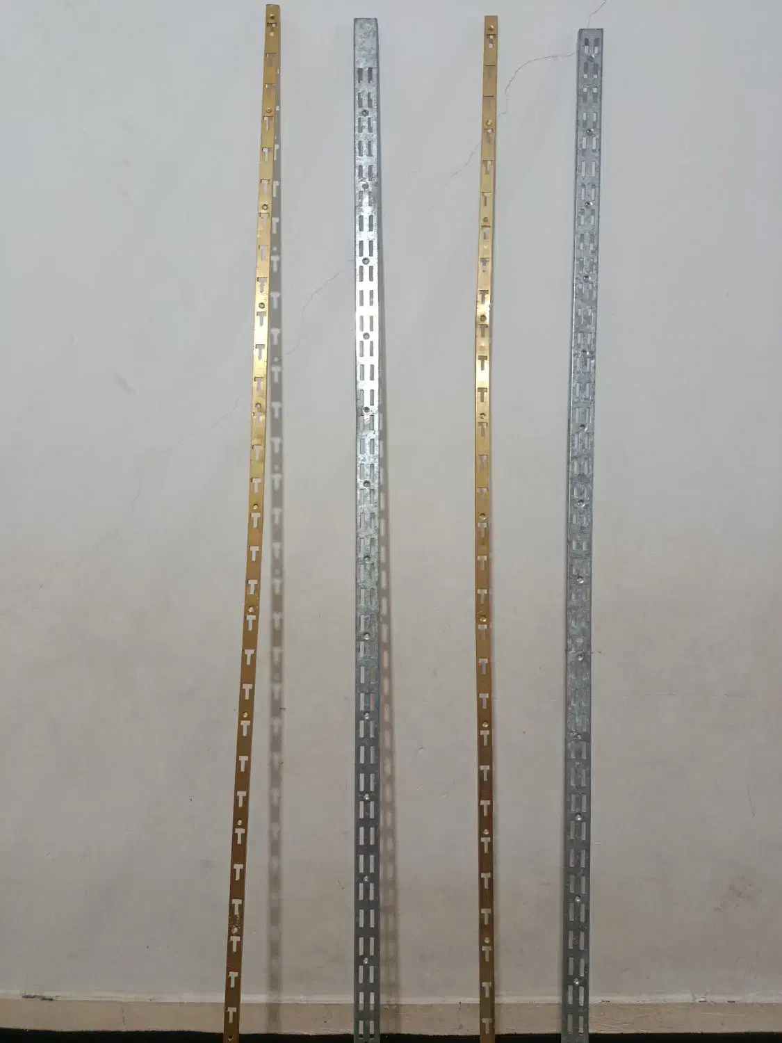 گیره وآویز|کتابخانه، شلف، قفسههای دیواری|اهواز, نادری|دیوار