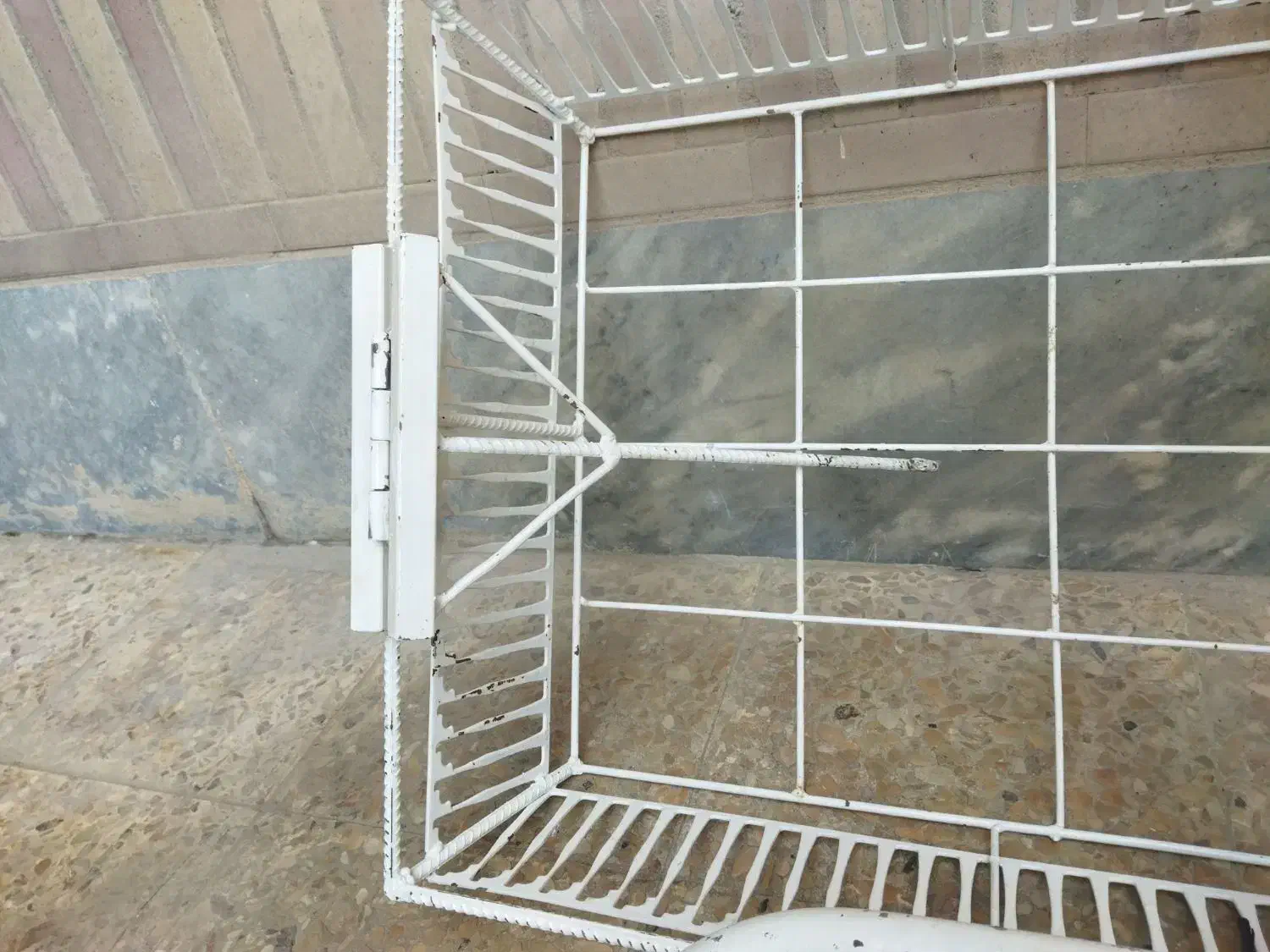 گهواره فلزی تاشو|اسباب و اثاث بچه|شوشتر, |دیوار