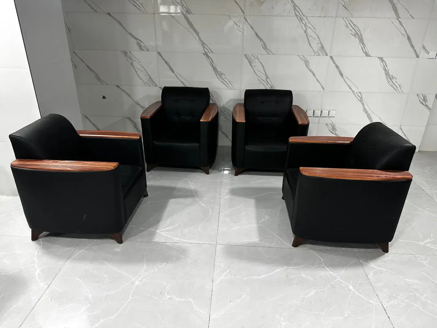 فروش مبل و میز شیک اداری|مبلمان خانگی و میز عسلی|شیراز, شهرک گلستان|دیوار