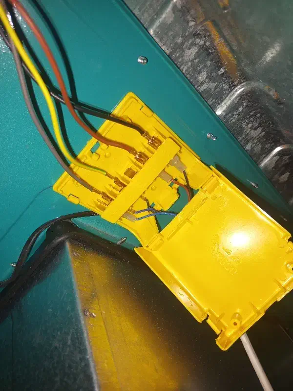 خدمات تاسیسات و برق ساختمان قاسمپور|خدمات پیشه و مهارت|سمنان, |دیوار