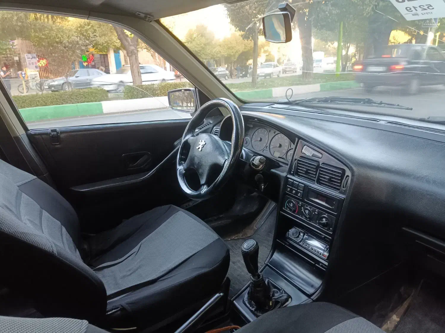 405 مدل 88|خودرو سواری و وانت|شهرضا, |دیوار