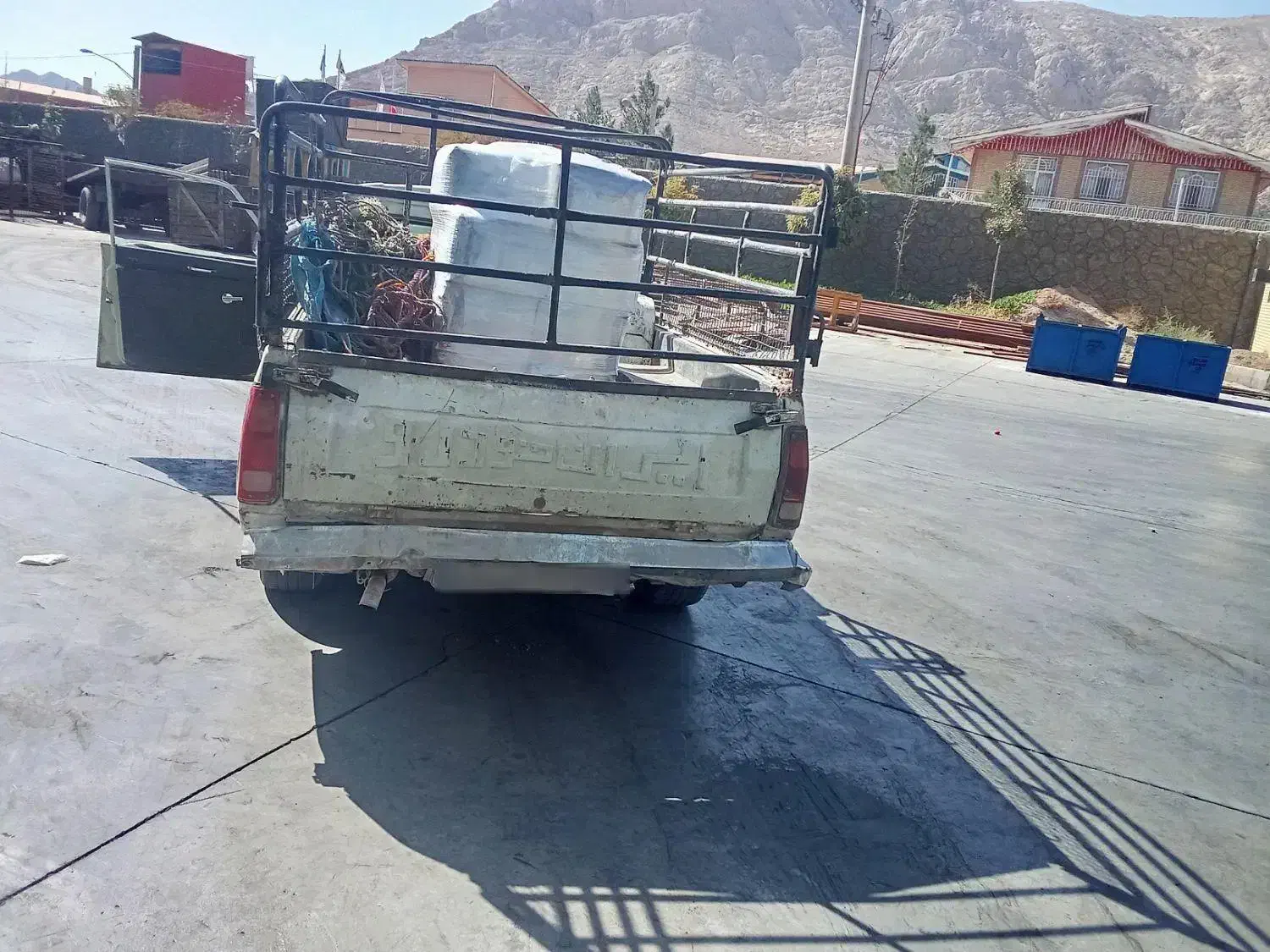 فروش پیکان وانت|خودرو سواری و وانت|شهرضا, |دیوار