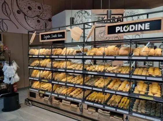 نیازمند قناد نان فانتزی|استخدام خدمات فروشگاه و رستوران|شاهینشهر, سعدی شمالی|دیوار