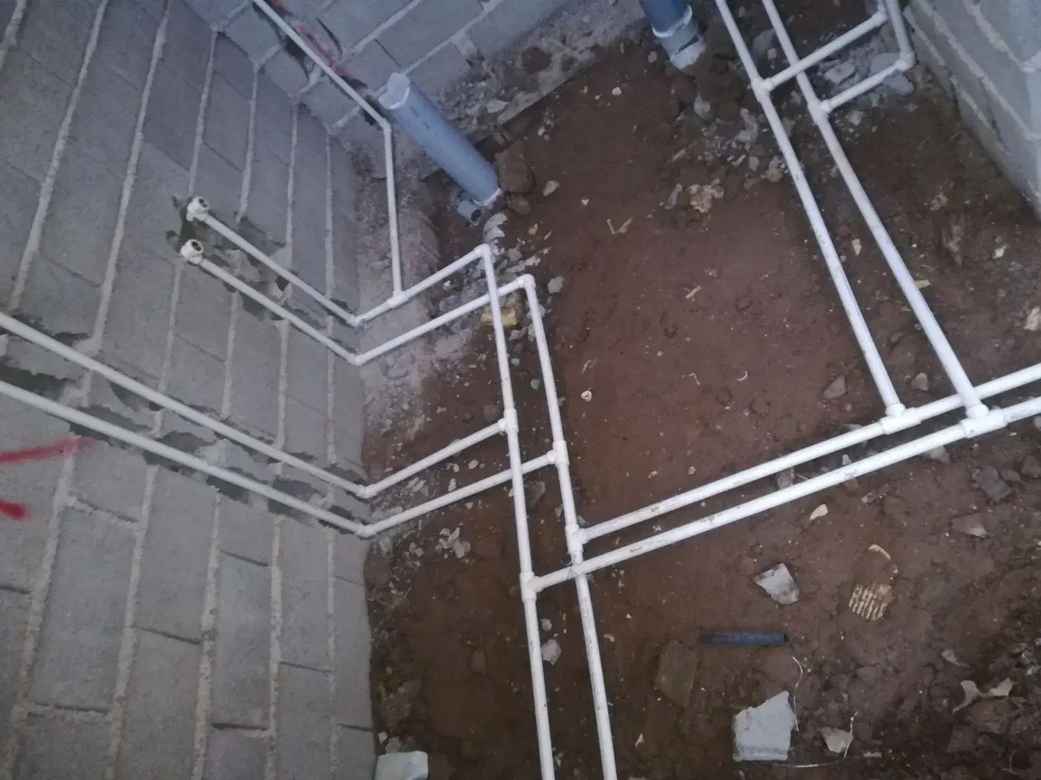 لوله کشی ساختمان|خدمات پیشه و مهارت|لاهیجان, گلستان|دیوار