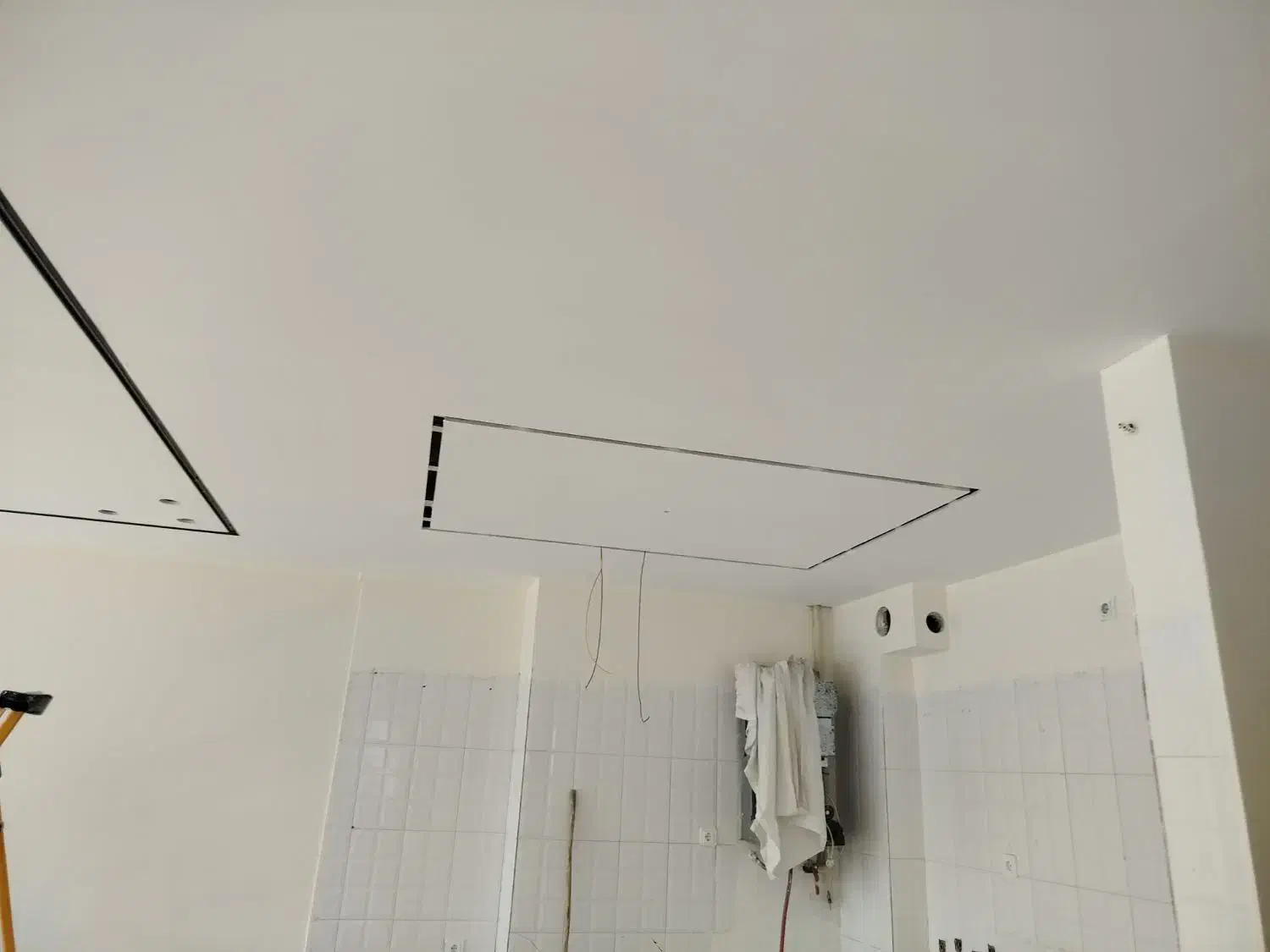 برقکاری ساختمان برقکشی برقکار|خدمات پیشه و مهارت|همدان, |دیوار