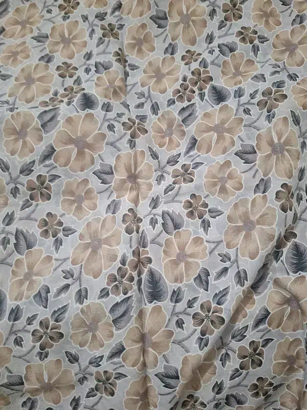 جنس چادری|لباس|خرم‌آباد, |دیوار