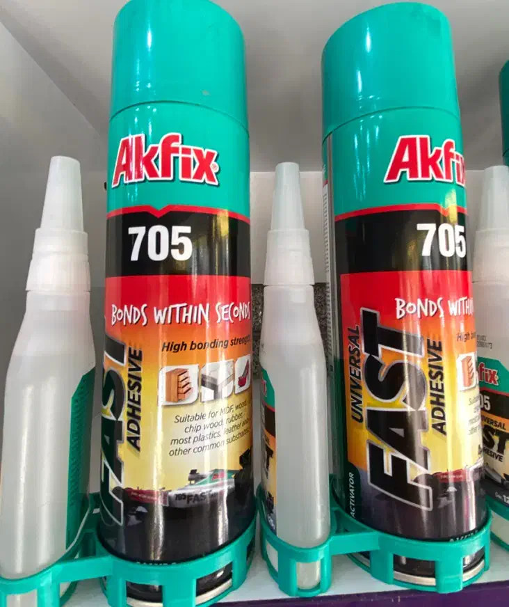 اسپری فوم آکفیکس Akfix|عمده‌فروشی|تهران, علم و صنعت|دیوار