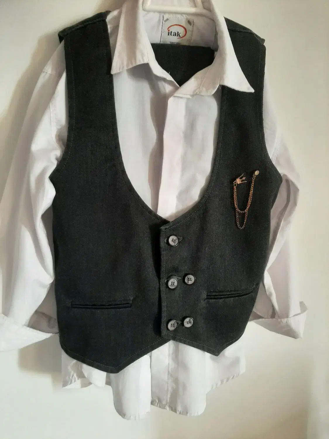 لباس مجلسی پسرانه|کفش و لباس بچه|صحنه, |دیوار