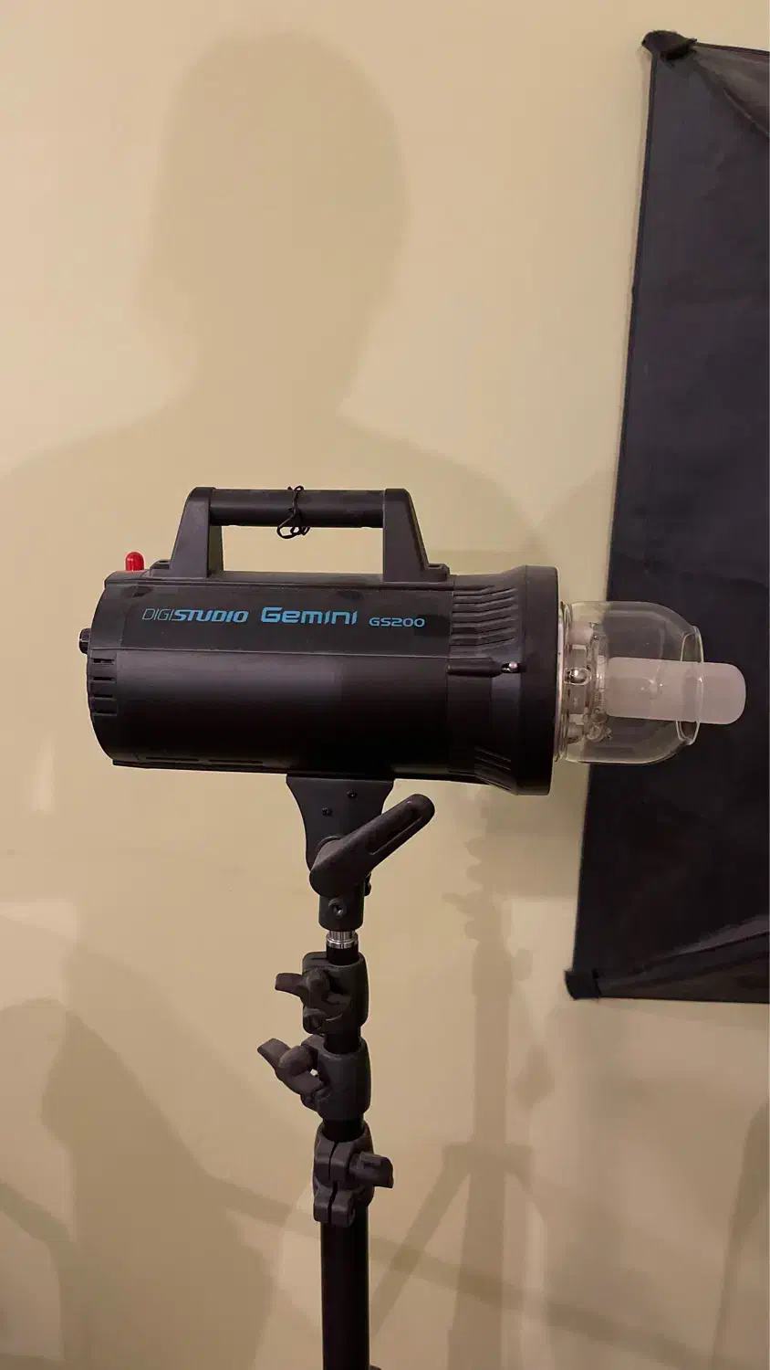 کیت فلاش 200 ژول GEMINI GS200II STUDIO FLASH KIT|دوربین عکاسی و فیلم‌برداری|تهران,  امام زاده قاسم (نیاوران)|دیوار