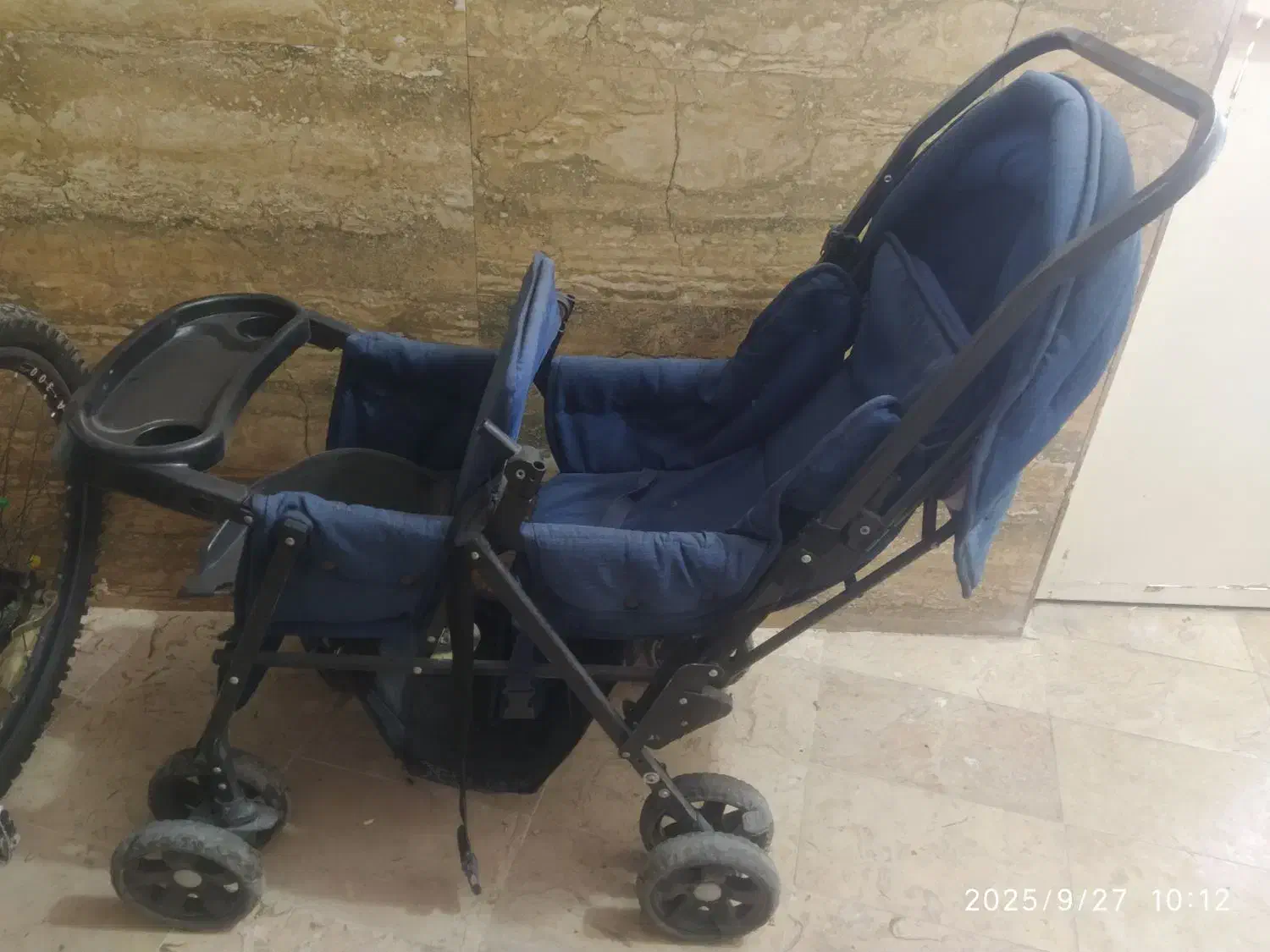 دوقلوی|کالسکه و لوازم جانبی|خمینیشهر, |دیوار