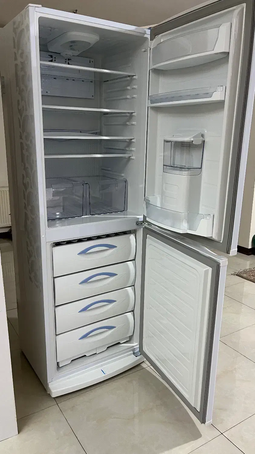 یخچال|یخچال و فریزر|شاهین‌شهر, فردوسی|دیوار