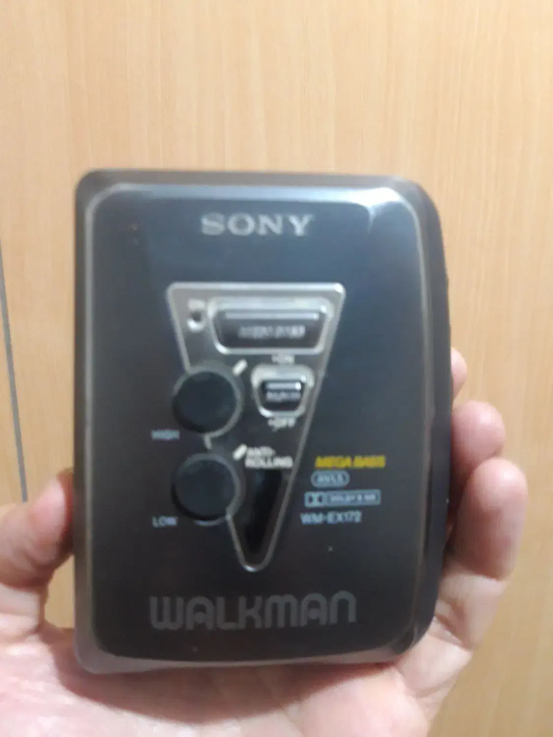 واکمن سونی اصل sony|پخش‌کننده همراه|تهران, قلهک|دیوار