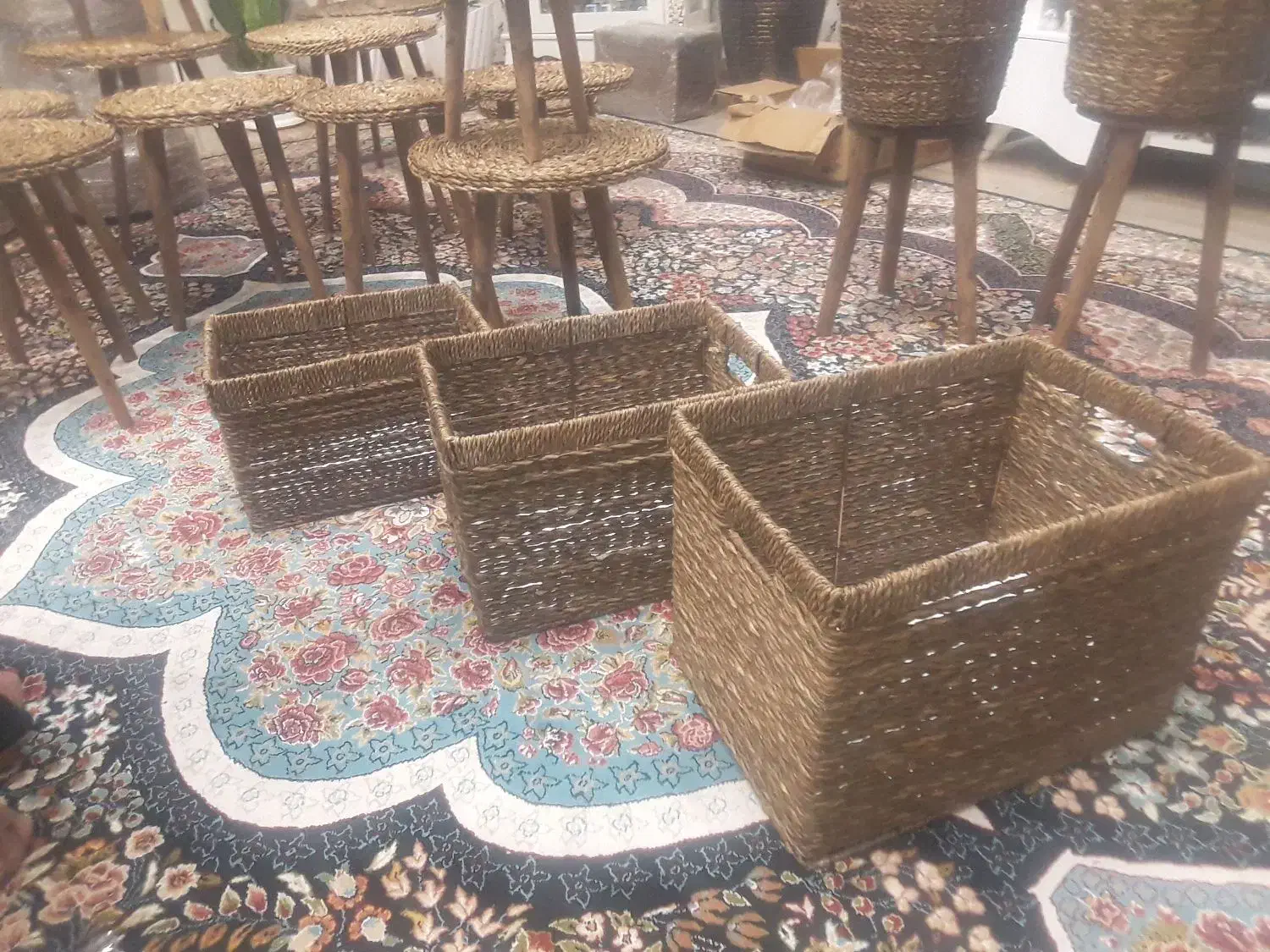 پایه گلدان حصیری وپاف|صنایع دستی و سایر لوازم تزئینی|ماهدشت, |دیوار