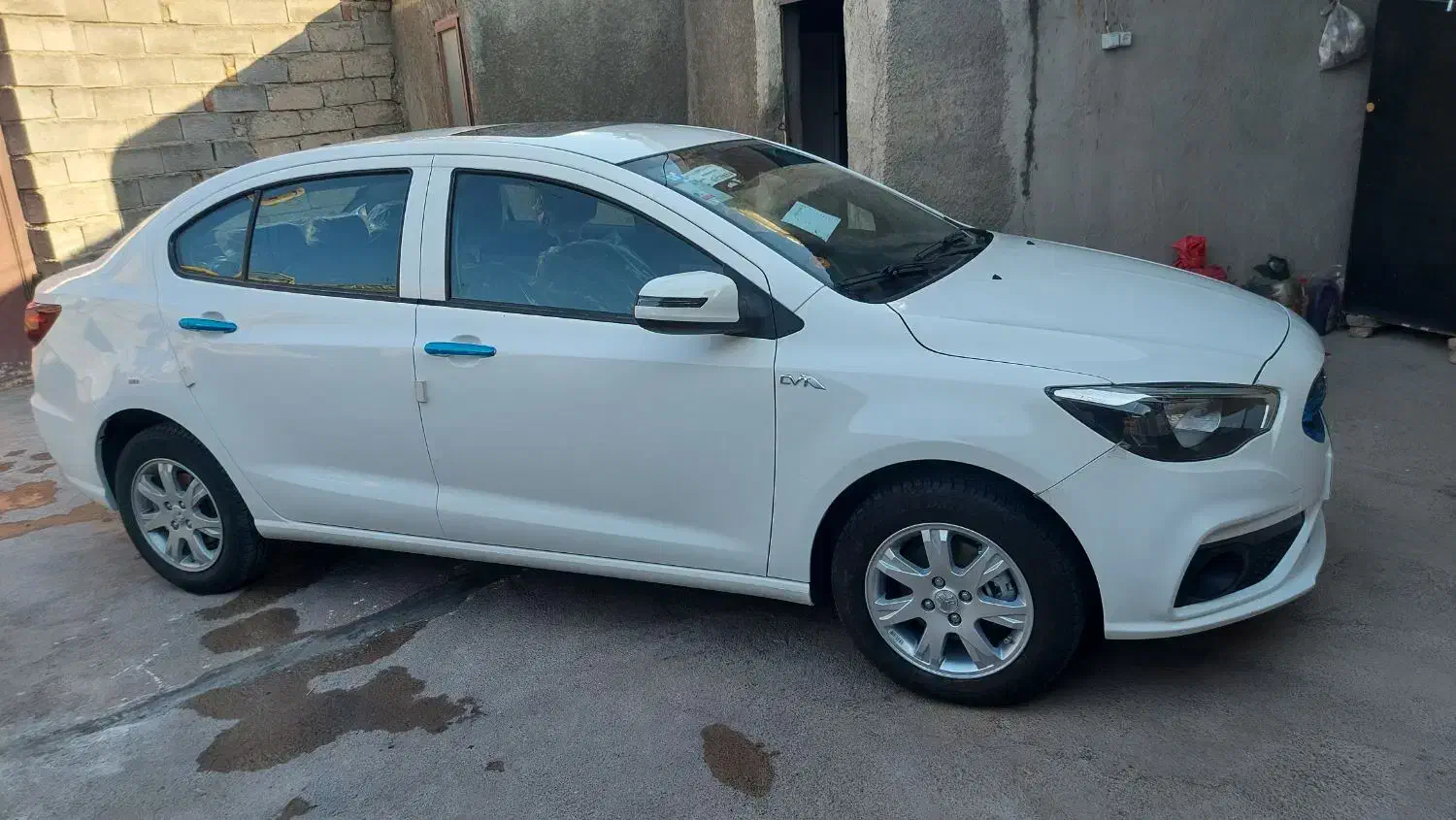 خودرو|خودرو سواری و وانت|صحنه, |دیوار