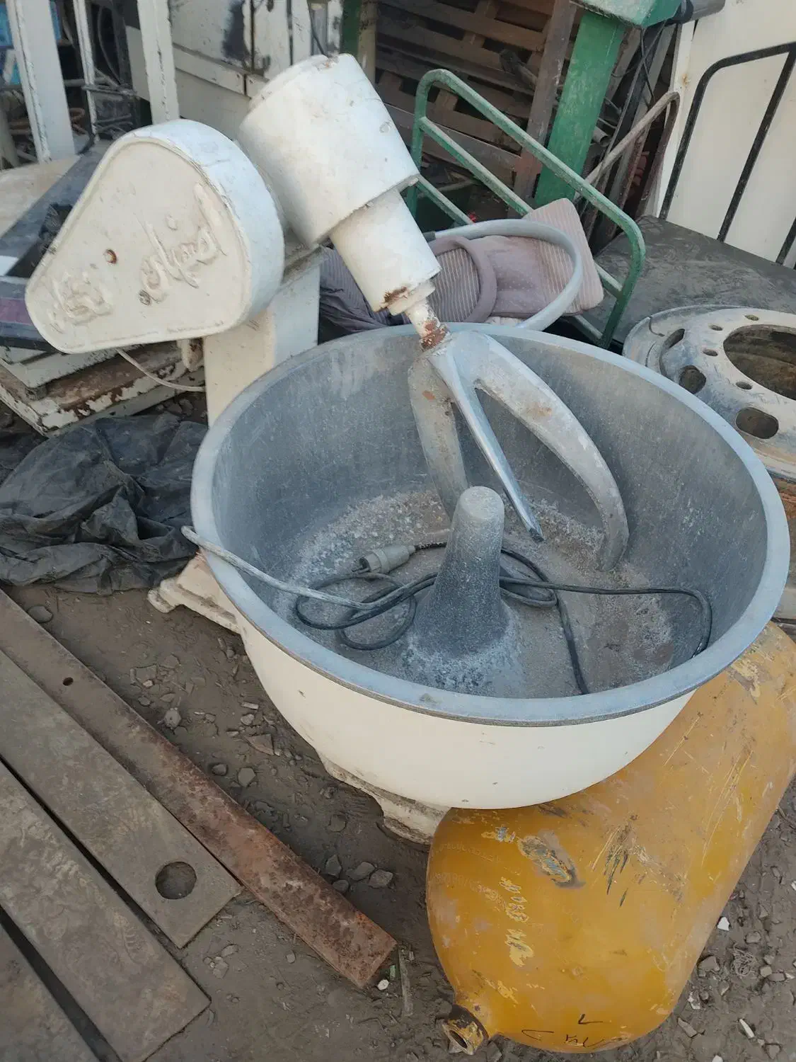 فروش دستگاه خمیرگیری اصفهان نگار|کافی‌شاپ و رستوران|قزوین, |دیوار