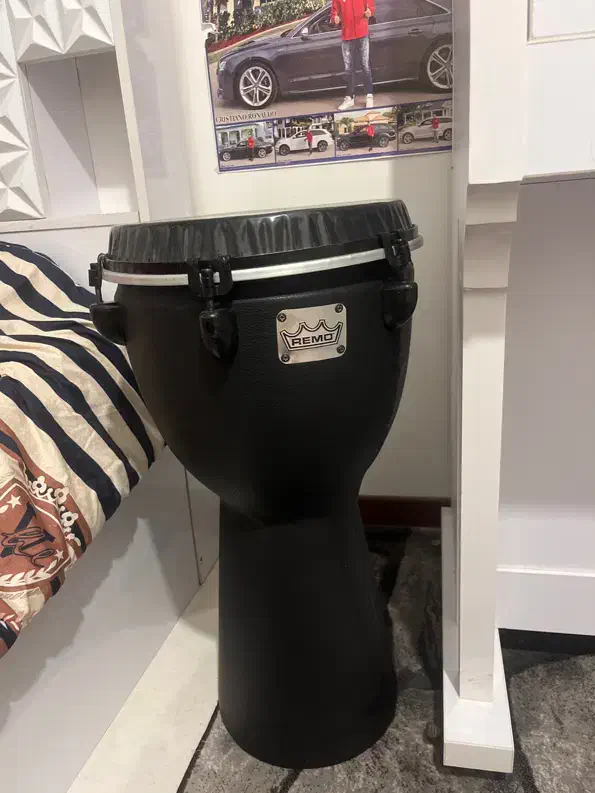 جیمبی طرح رمو|درام و پرکاشن|صدرا-فارس, فاز ۱|دیوار