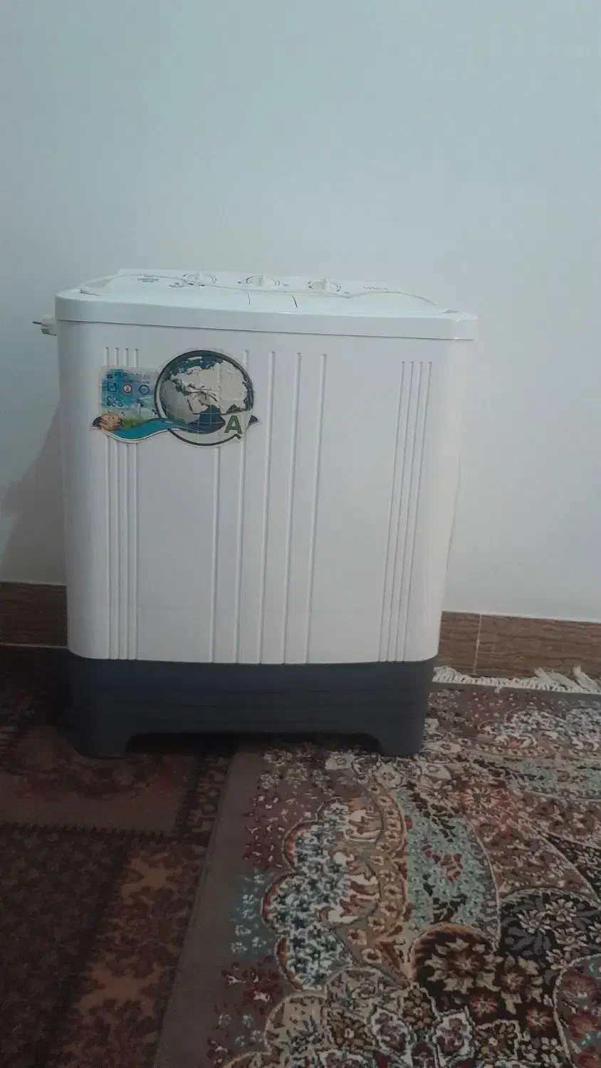 لباسشویی دوقلوی فریدولی در منوجان|ماشین لباسشویی و خشک‌کن لباس|منوجان, |دیوار